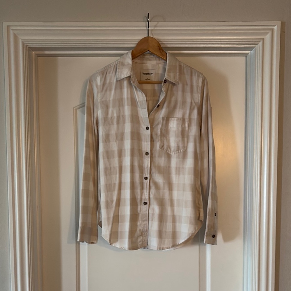 Abercrombie & Fitch Tan Button Down Shirt Casual Top
